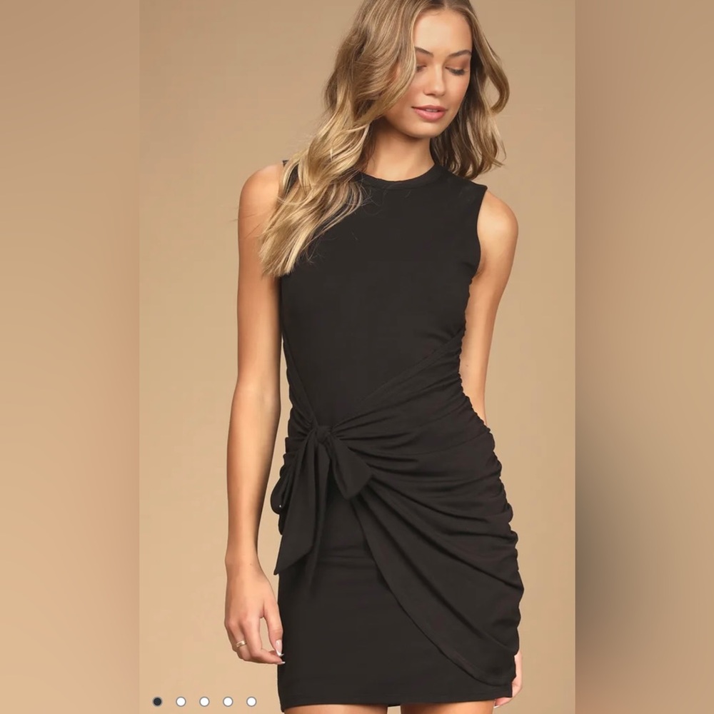 Lulus Tied To You Black Sleeveless Tie-Front Bodycon Mini Dress size small
